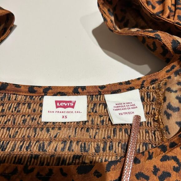 Levi's Puff-sleeve Animal Print Top - Picture 4 of 5